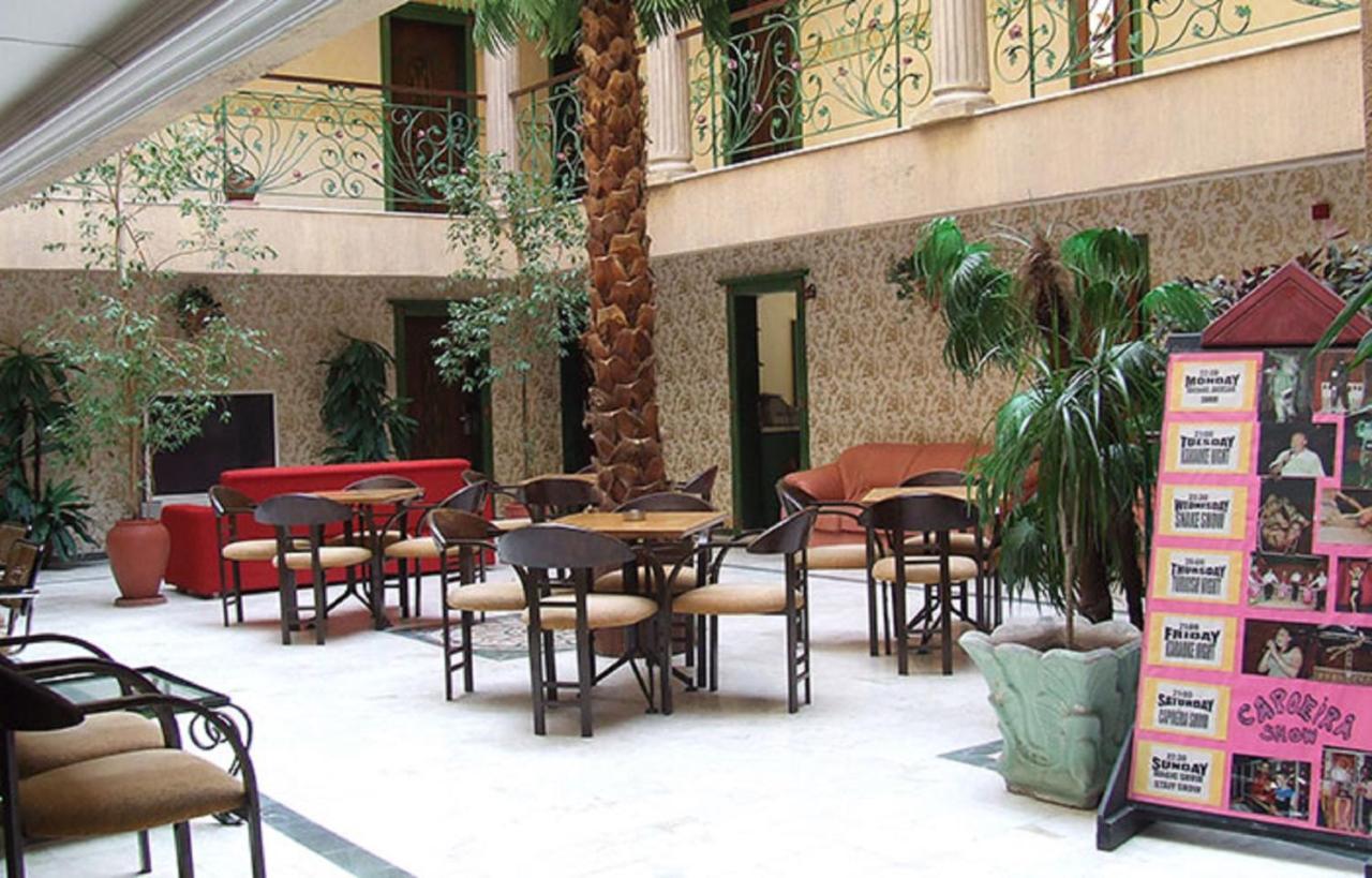 מרמריס Maxwell Holiday Club מראה חיצוני תמונה